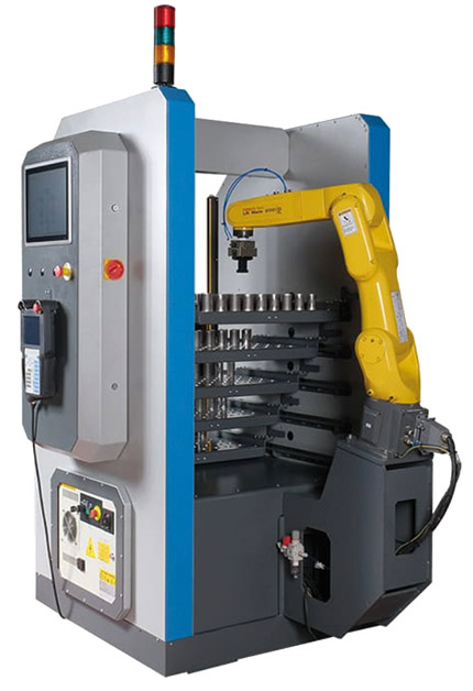 La plateforme multitâches (chargement/déchargement, automatisation, robotisation) Cubebox s’adapte à de nombreuses dimensions et poids de pièces. Elle est conçue pour fonctionner en temps masqué et améliorer ainsi la productivité. Source : MOG-Machines-Outils