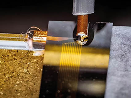 Configuration du laser sur puce. Source : Shixin Xue